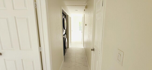 Building Photo - 11128 59th St N