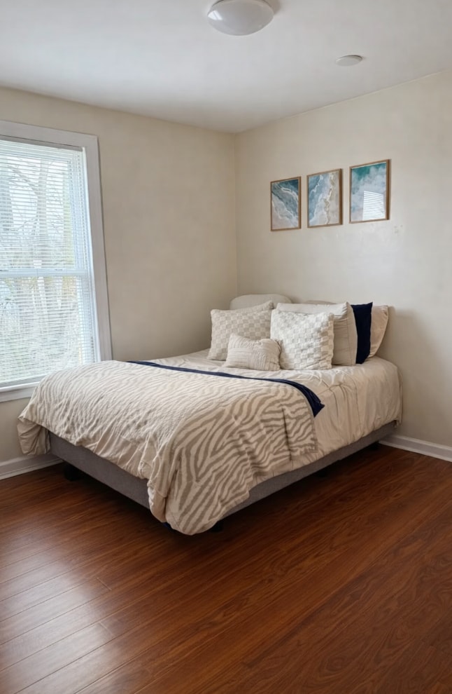 Building Photo - 407 S Aurora St