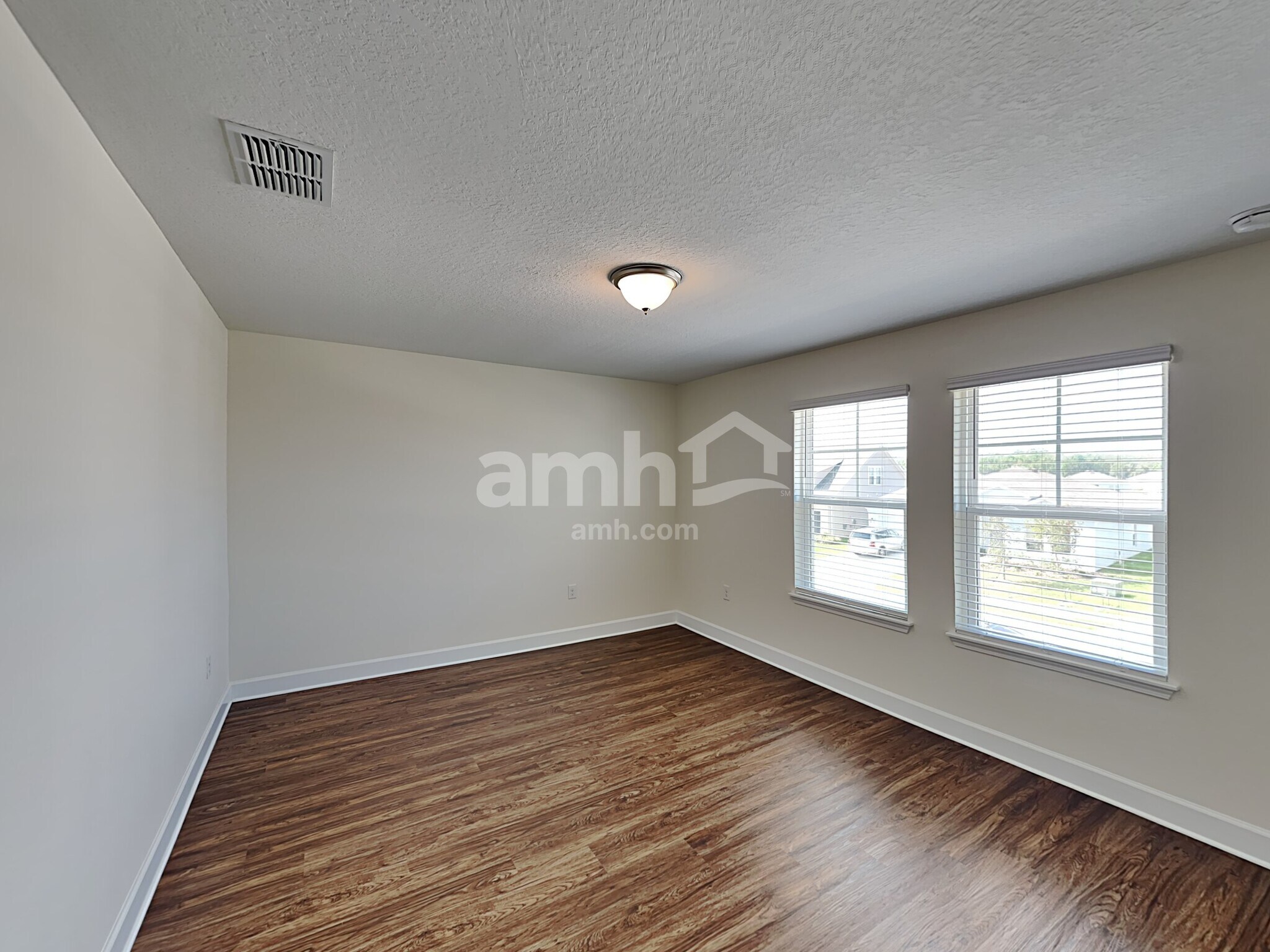 Building Photo - 4620 Windy Hammock Way