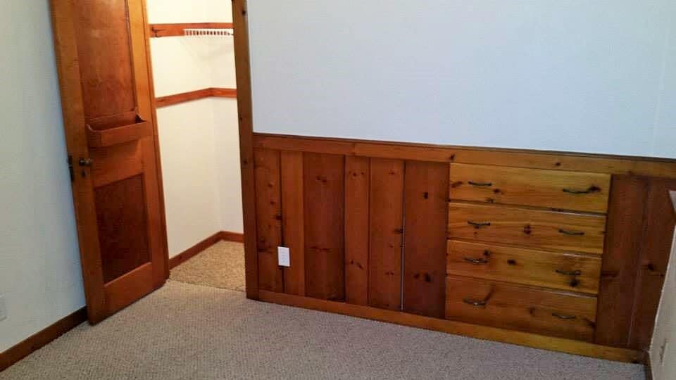 The 2nd bedroom also has a nice closet - 2119 N 11th St