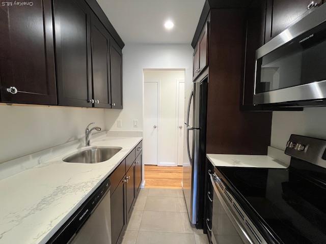 Building Photo - 56 Sintsink Dr E