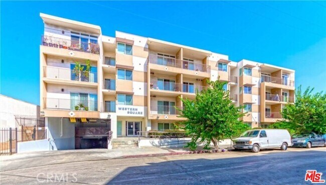 Building Photo - 3061 W 12th Pl