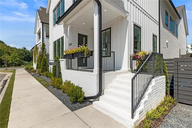 Building Photo - 6715 Halcyon Way