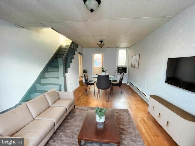 Building Photo - 3417 Hartville St