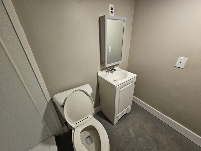 Building Photo - 4211 Spokane Ave