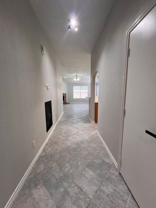 Building Photo - 5818 Toddington Rd