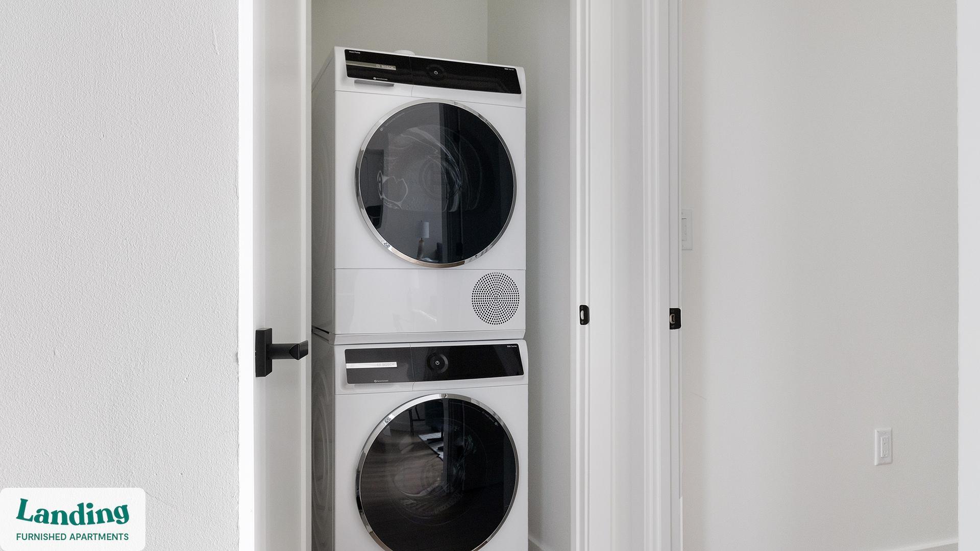 Building Photo - 632 Howard Rd SE