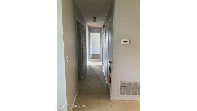 Building Photo - 6073 Shakespeare Dr