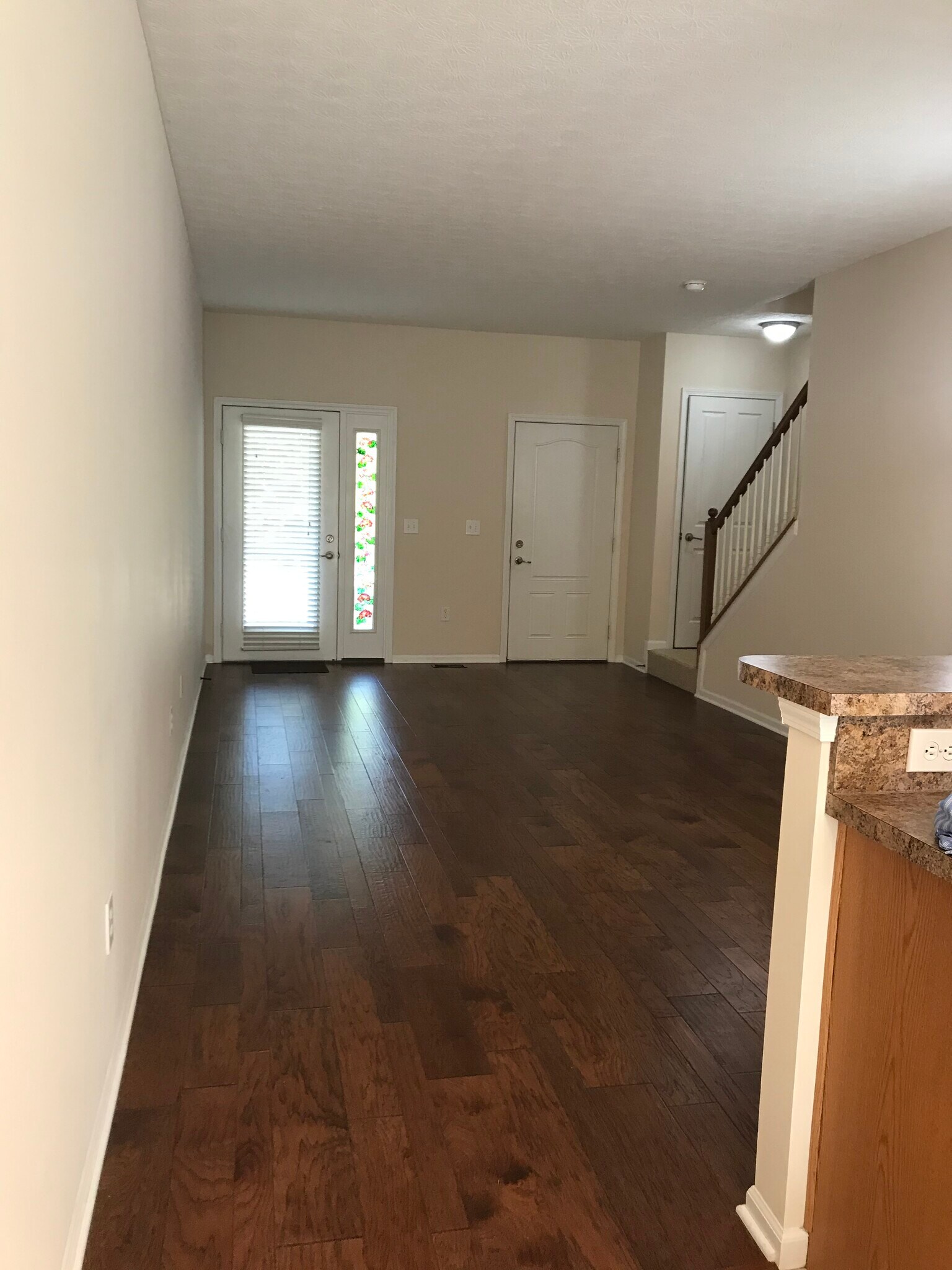 Hardwood floors - 173 W Case St