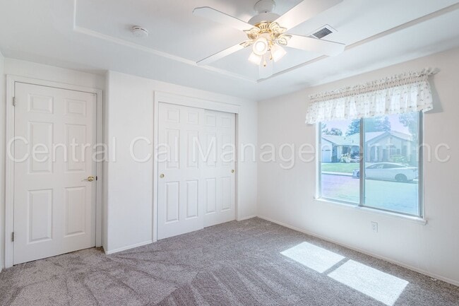 Building Photo - 3 Bedroom + Office, 2 Bath Home with Solar...