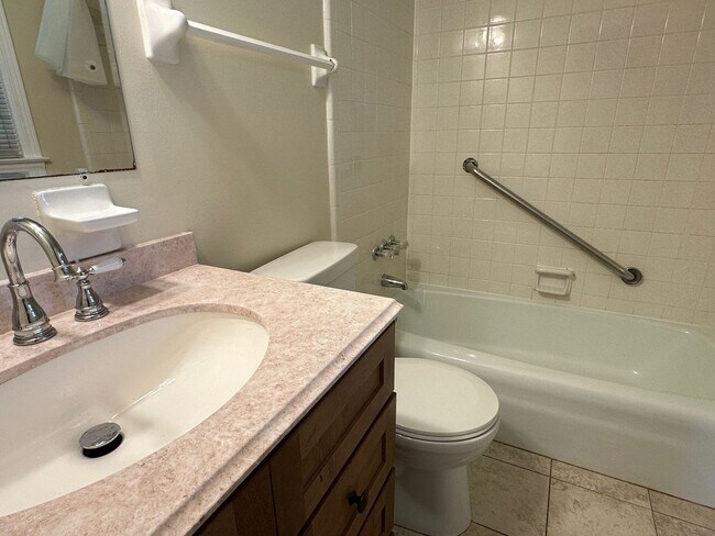 Building Photo - 3486 Ormond Cir