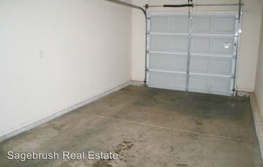 Building Photo - 1233 Purdue Ave