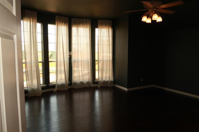 Building Photo - 6307 Lakewood Dr