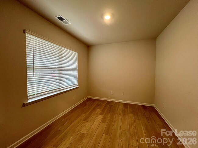 Building Photo - 314 Hamptons Cove Rd
