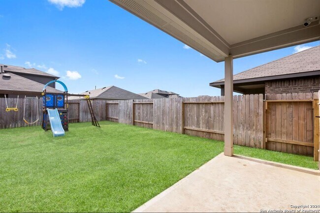 Building Photo - 13911 Great Pnes Ct