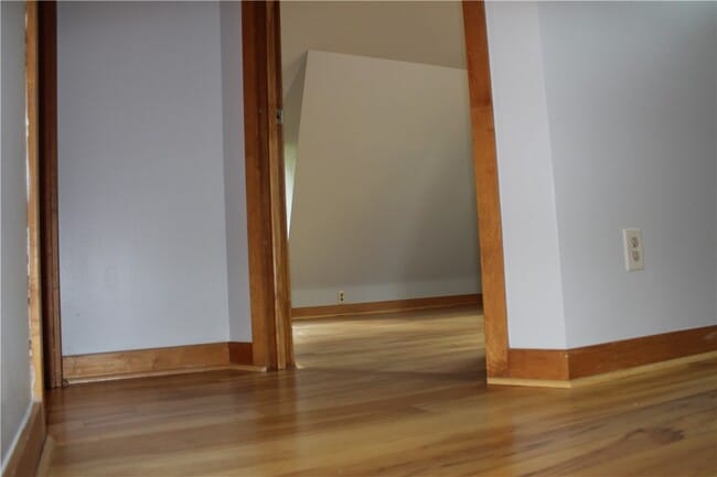 Building Photo - 480 Lansingville Rd