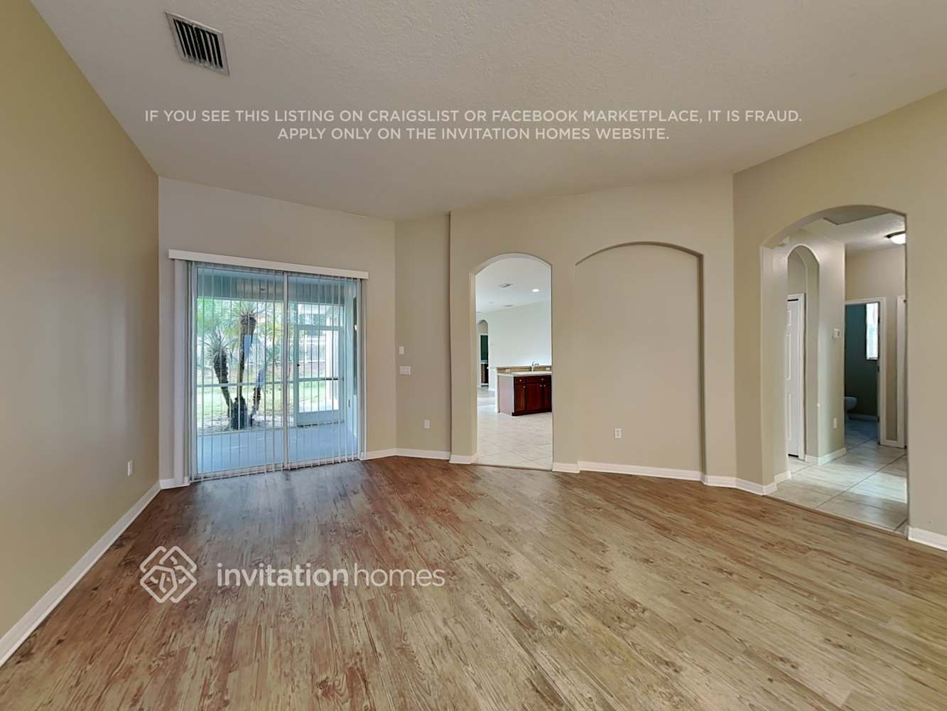 Building Photo - 12423 25th Ct E