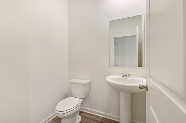 Building Photo - Perfect Starter Home or Investment Opportunity in Kissimmee, FL