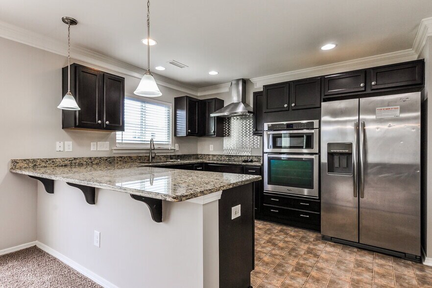 Building Photo - 440 Kerriann Ln
