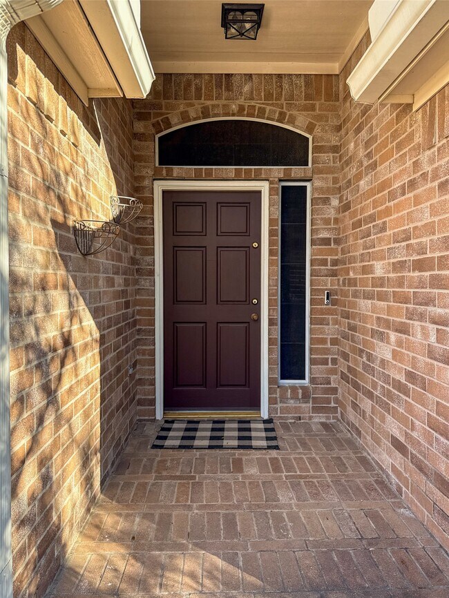 Building Photo - 19202 Poplar Trails Ln