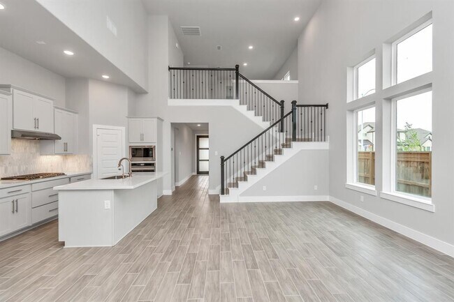 Building Photo - 1830 Waters Branch Dr
