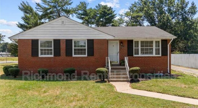 Primary Photo - 5021 Thrush Ln