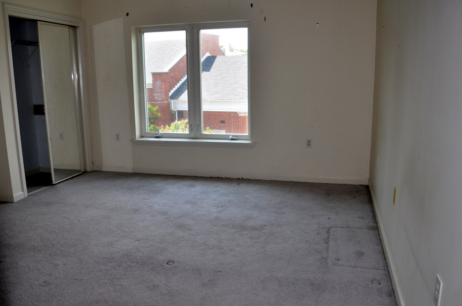 2nd bedroom - 6 Van Horne Ave