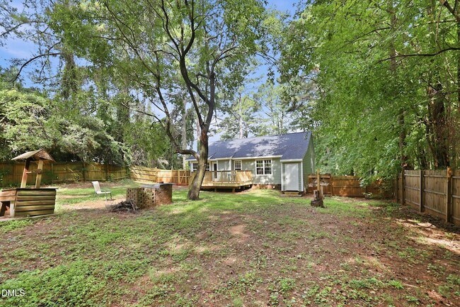 Building Photo - 108 Bristol Ct