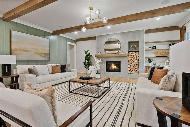 Building Photo - 12680 Ebenezer Pond Ct