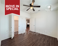 Building Photo - 1124 W Ave O