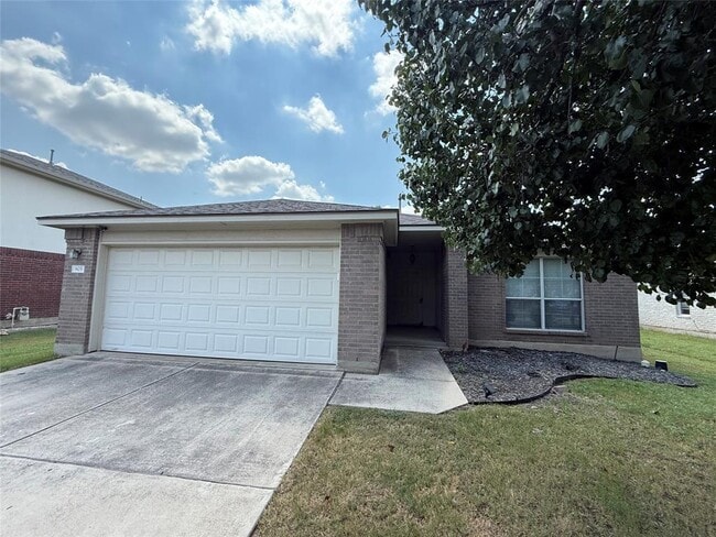 Building Photo - 905 Remington Dr