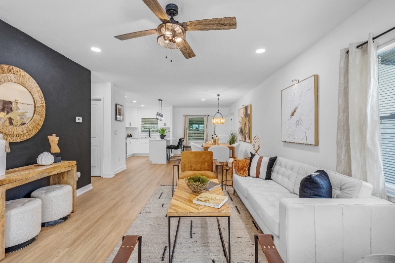 Building Photo - 2933 Cloverhurst Dr