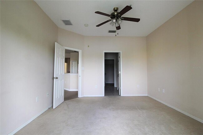 Building Photo - 3420 Parkridge Cir