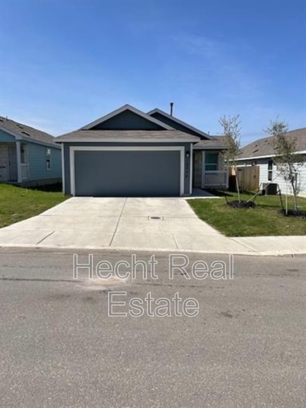 Building Photo - 2408 Lost Crk Rd