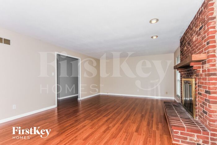 Building Photo - 4446 Skyridge Dr
