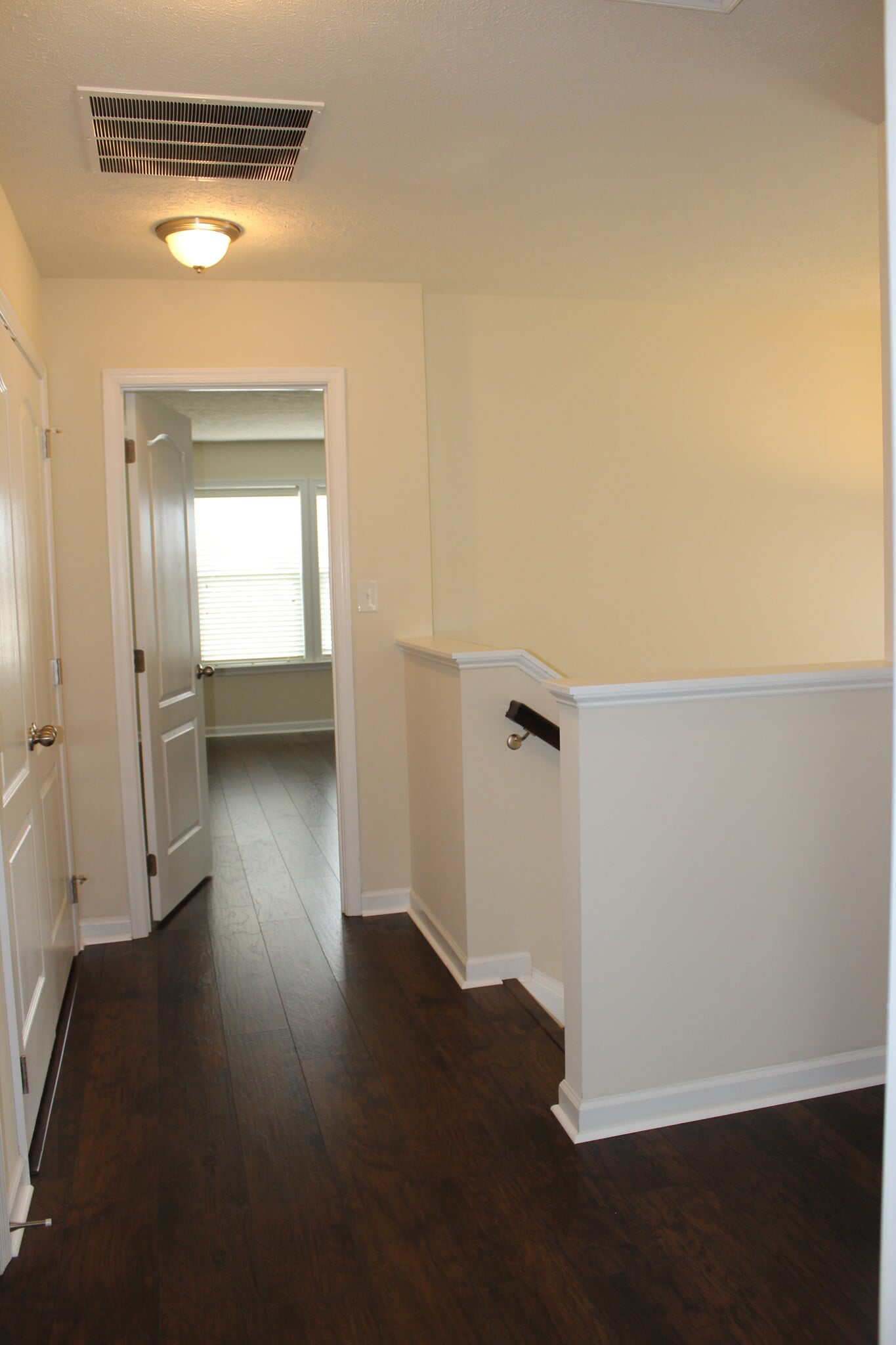 Building Photo - 3535 Sun Trl