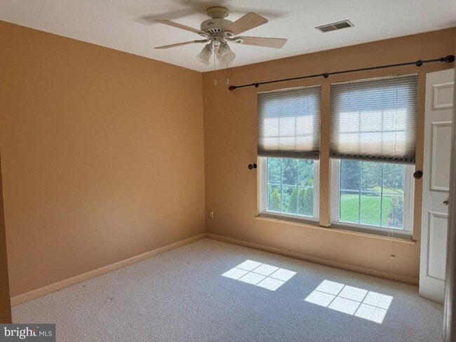 Building Photo - 149 Monet Cir