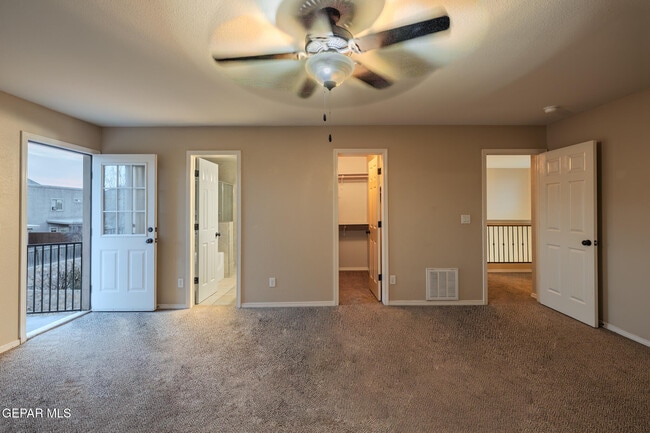 Building Photo - 14212 Otter Point Ct