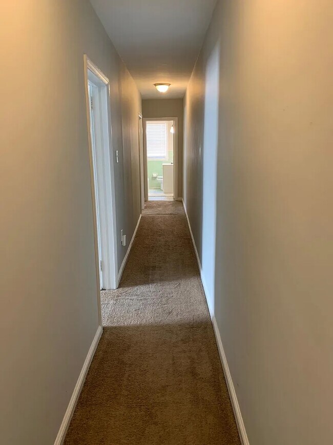 Building Photo - 1524 Juniper St