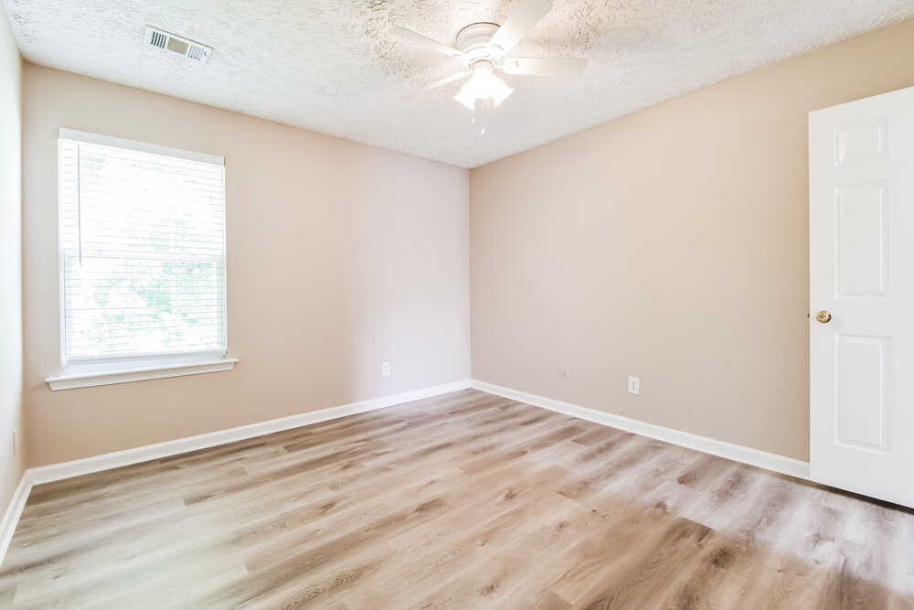 Building Photo - 125 Holly Mill Village Dr