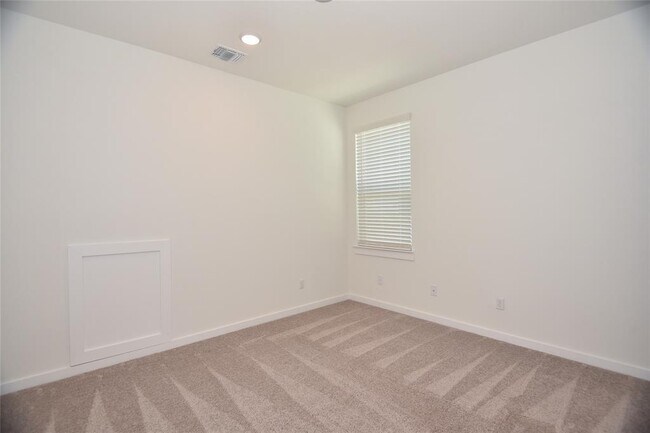 Building Photo - 1804 Homestead Farms Dr