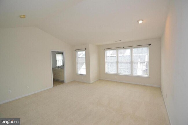 Building Photo - 42555 Pelican Dr