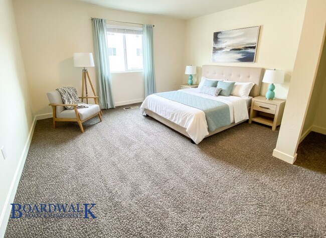 Building Photo - Stunning 3 Bed Townhome in Herriman