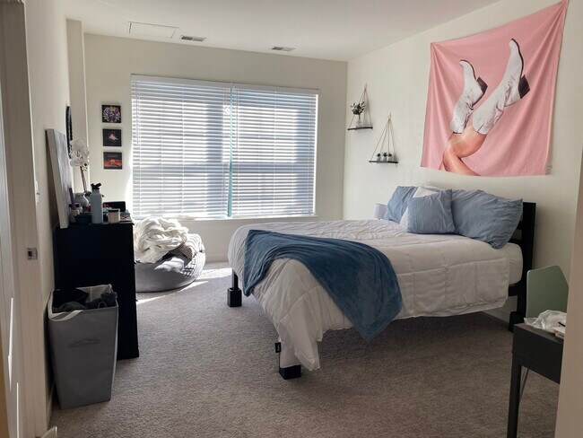 Bedroom 1 - 3201 Saint Paul St