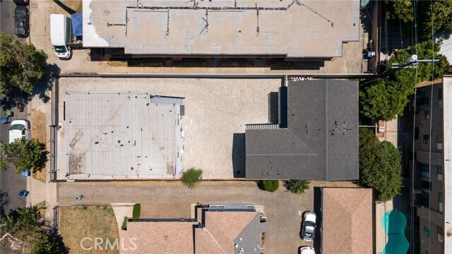 Building Photo - 14732 Gilmore St