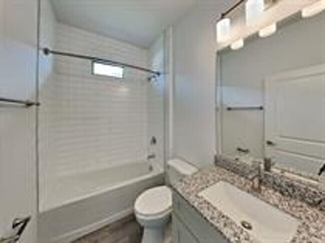 Building Photo - 24501 Zephyr Ct