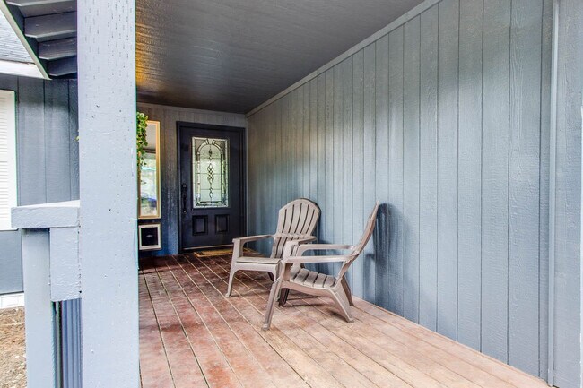 Building Photo - 17184 Island Loop Way