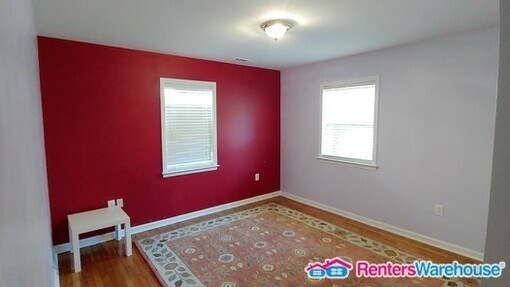 Building Photo - 1498 Deerwood Dr