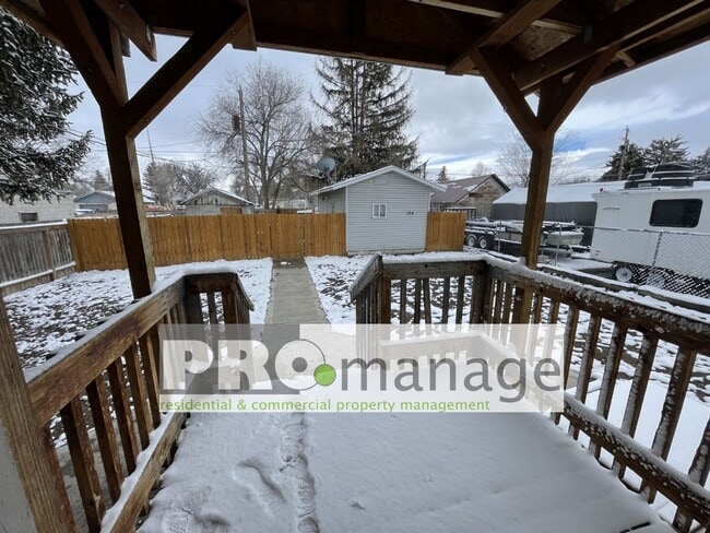 Building Photo - 3 Bed, 2 Bath Single Family Home - Idaho Falls