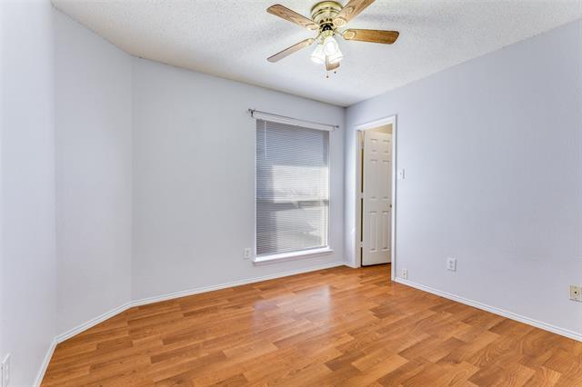 Building Photo - 5020 Glenscape Trail